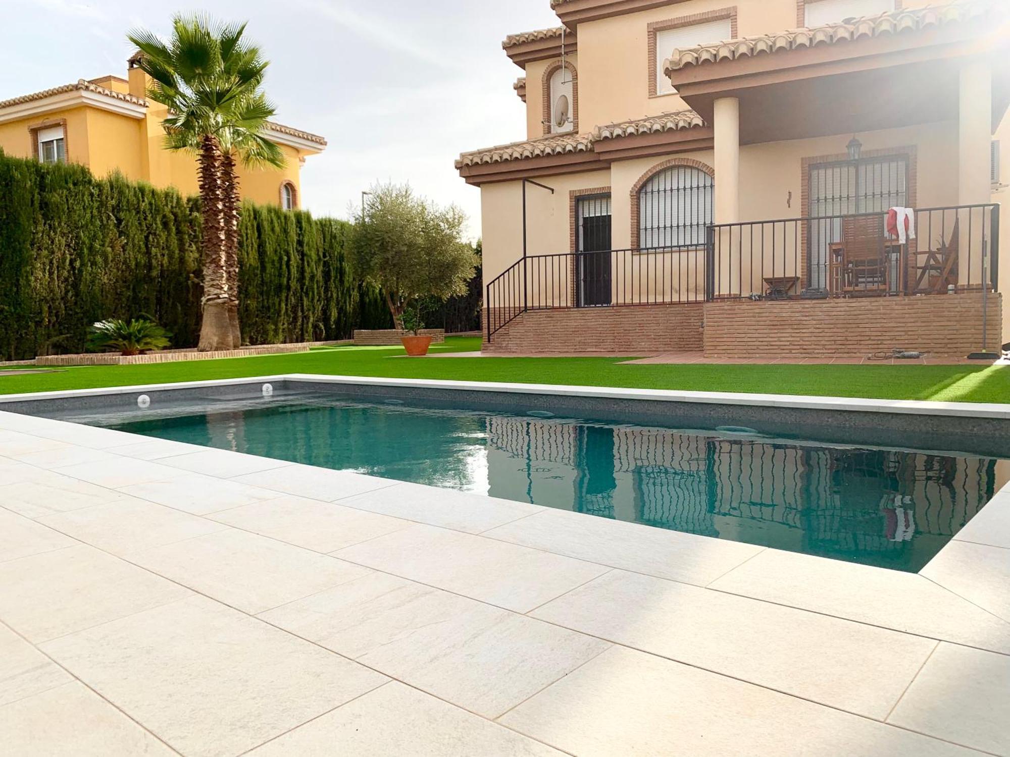 Villa Ciudad Golf Playa Montana Otura Exterior foto